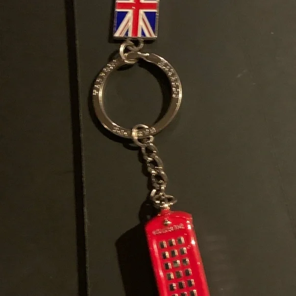 Harrods of London telephone key chain - Picture 2 of 5